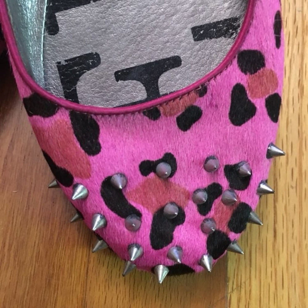 Senso Diffusion Spiked Leopard Flat - Picture 2 of 5
